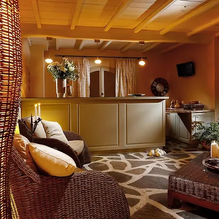 Kalergis Апарт-отель