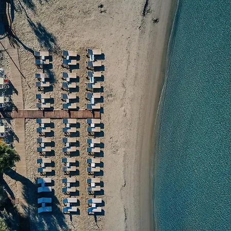 Kalergis Aparthotel 4*