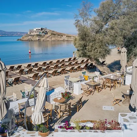 卡勒吉斯公寓酒店 4*