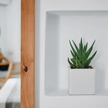 Kalergis Апарт-отель 4*